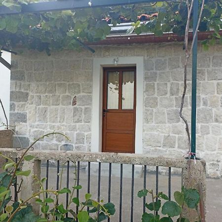 バール Rustic Stone Houseヴィラ エクステリア 写真